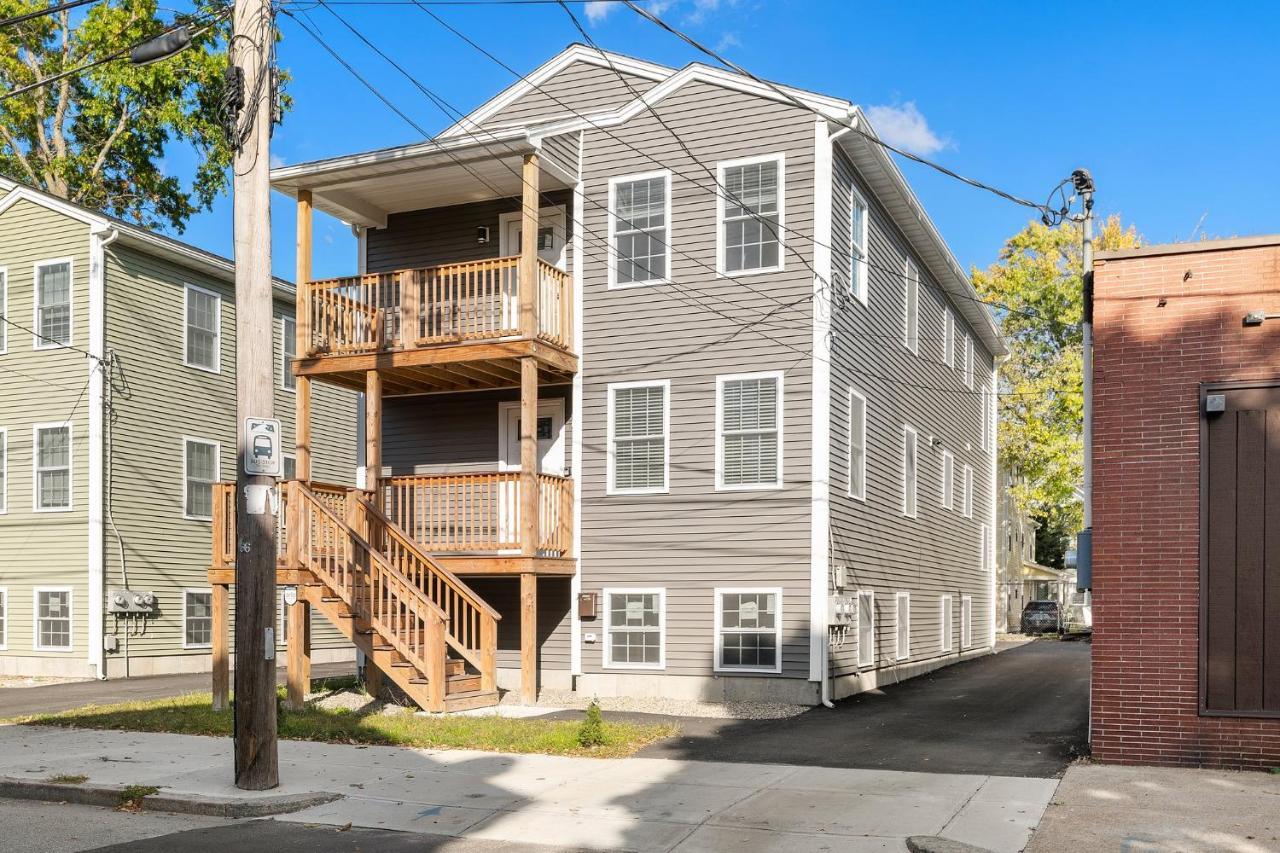 Cozy 3 Bedroom Serviced Apt プロビデンス エクステリア 写真